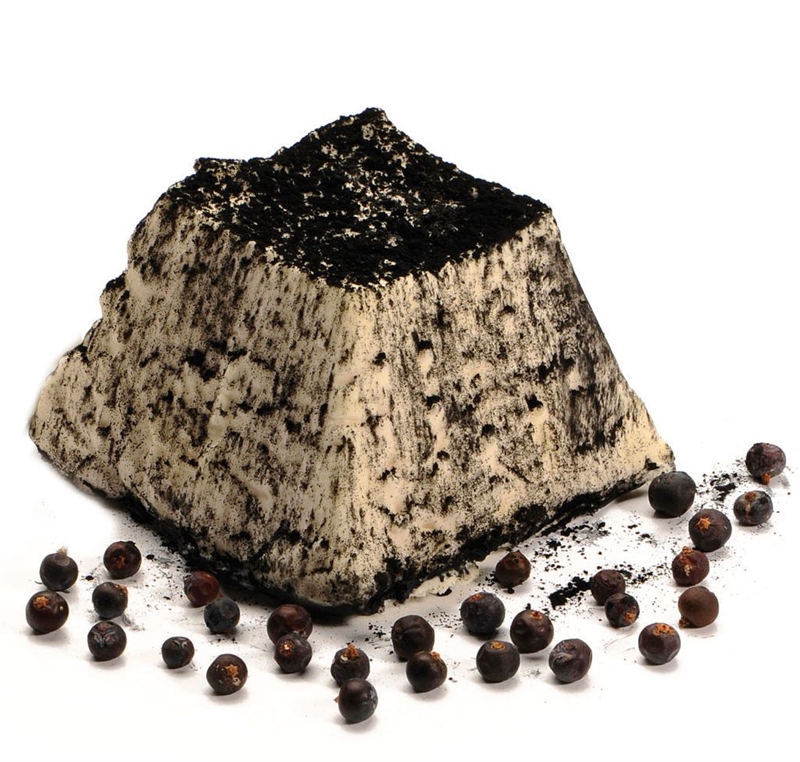 Piramide di Capra al Carbone Vegetale